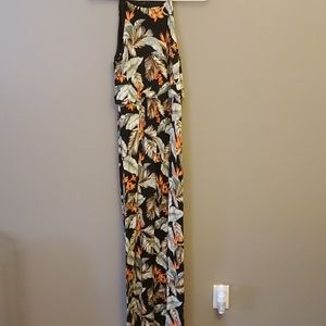 Womens, floral, Forever 21, maxi dress.Size Medium